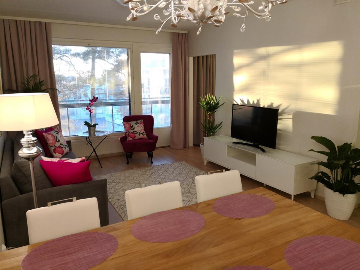 Charming Pine View Apartment Vanda Exteriör bild